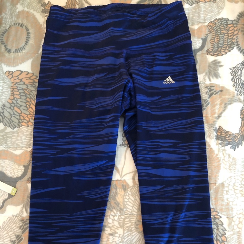 Adidas capris, EUC